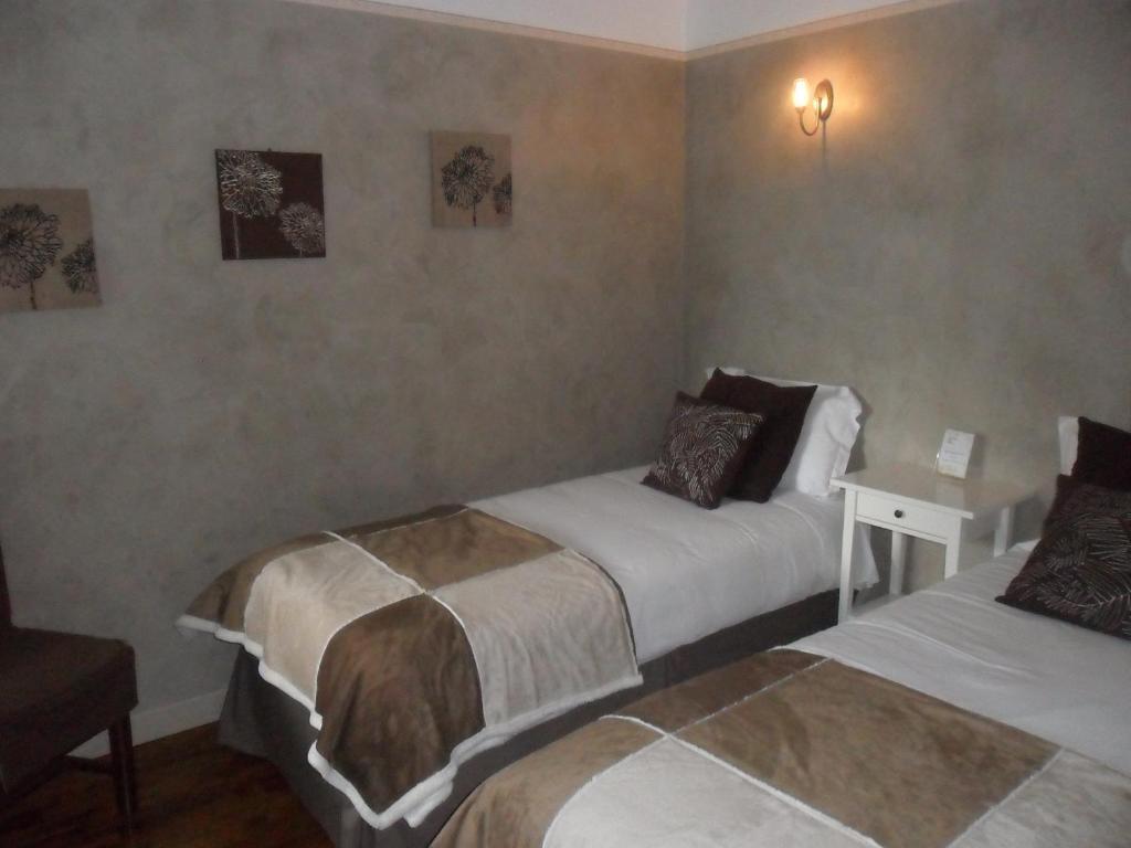 Hotel La Buissonniere Bannay  Rom bilde